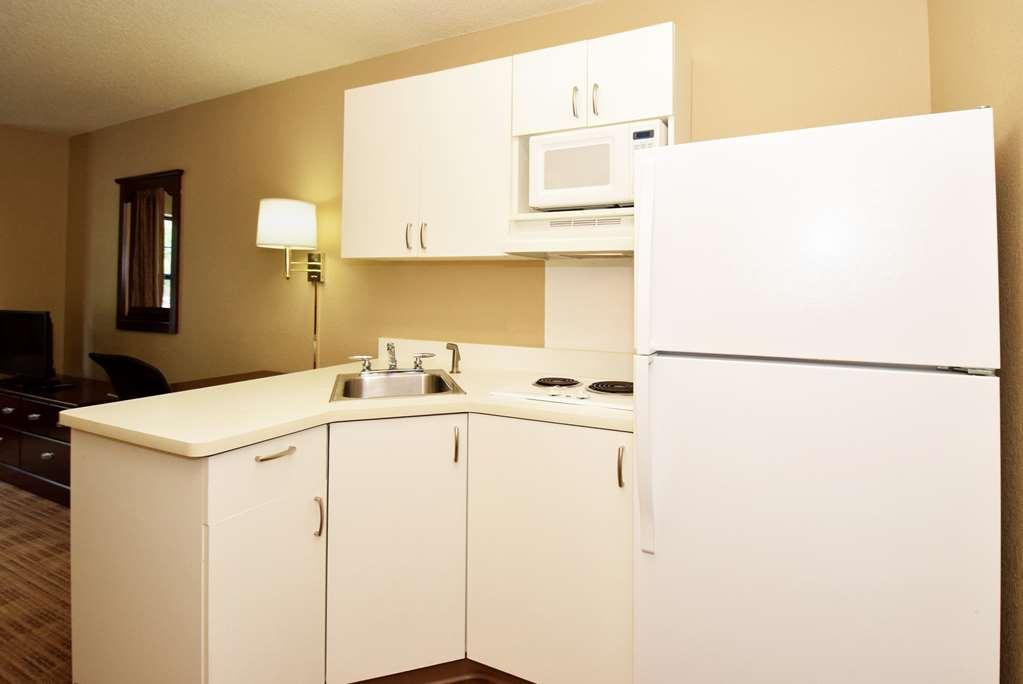 Extended Stay America Suites - Cleveland - Brooklyn Ruang foto