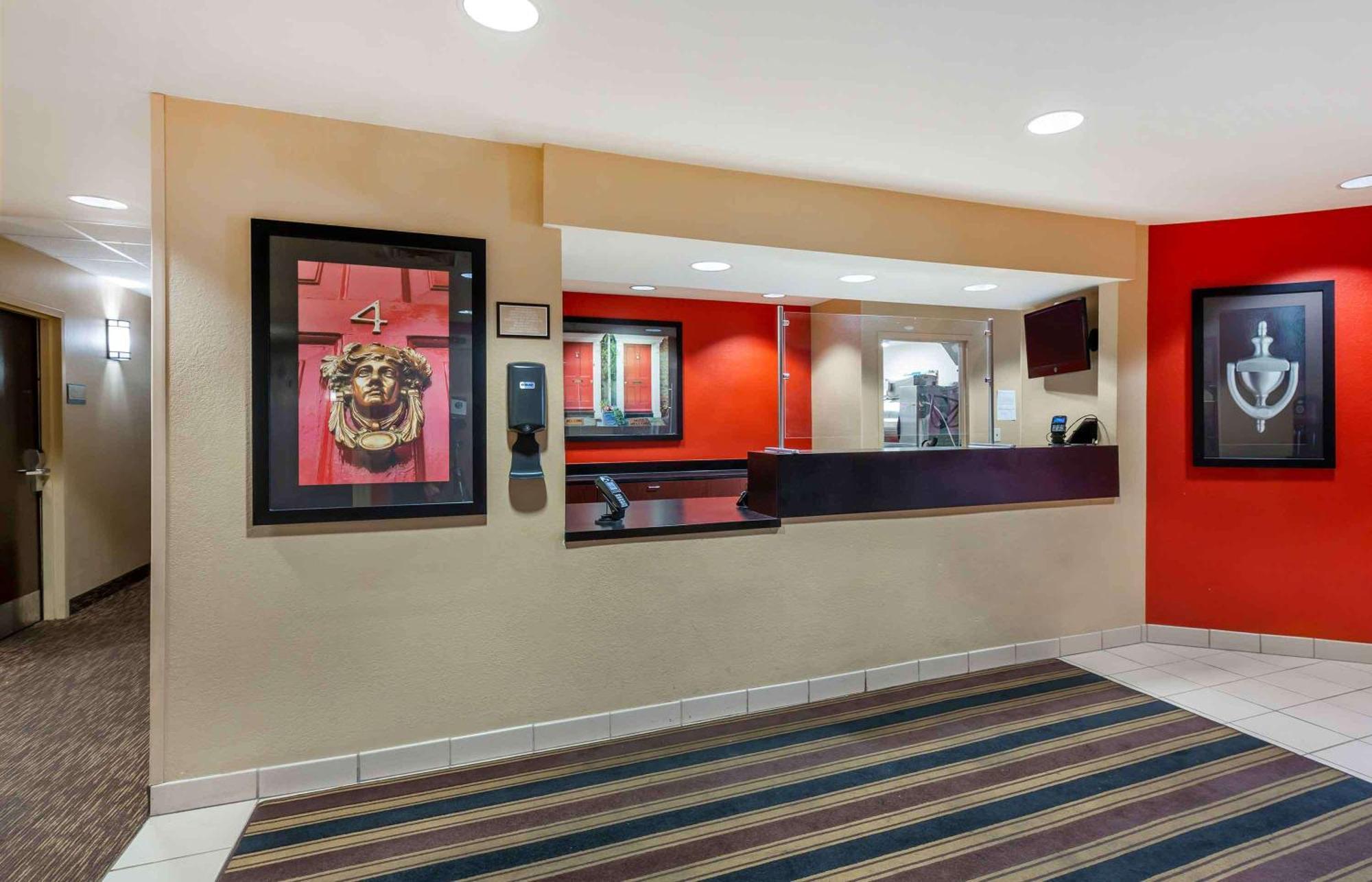 Extended Stay America Suites - Cleveland - Brooklyn Bagian luar foto