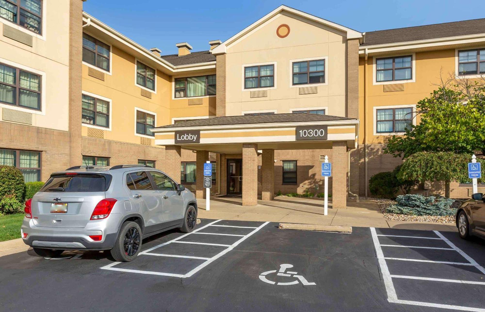 Extended Stay America Suites - Cleveland - Brooklyn Bagian luar foto
