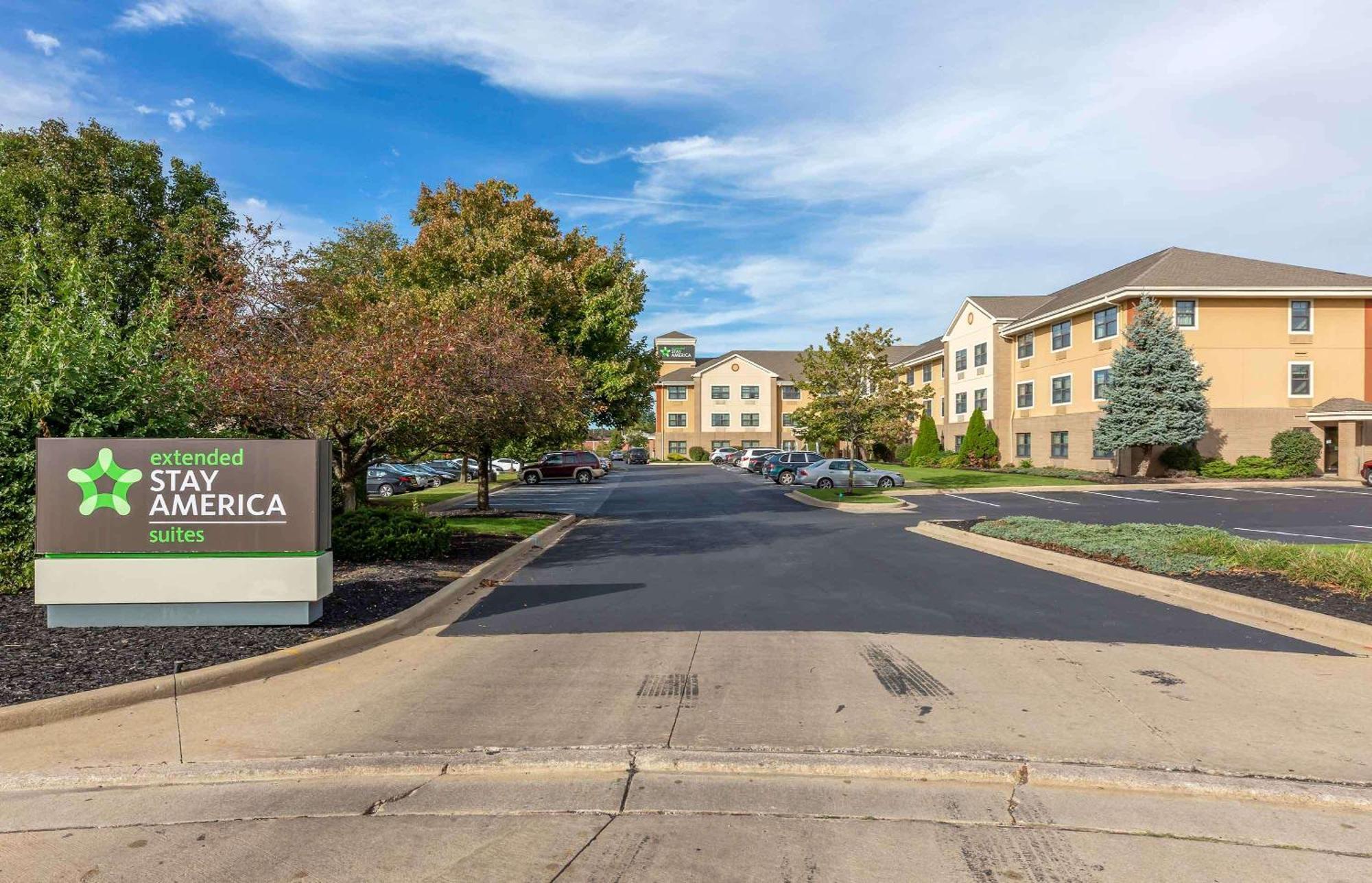 Extended Stay America Suites - Cleveland - Brooklyn Bagian luar foto